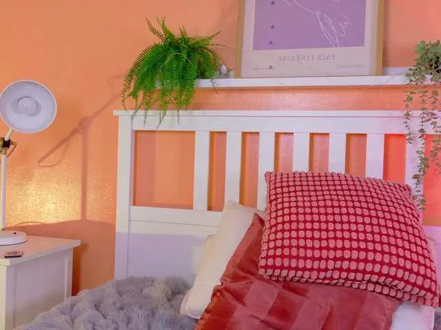 Live sex webcam photo for Kendalmiller #292220438