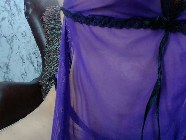 Live sex webcam photo for Kendalsexhot #276346774