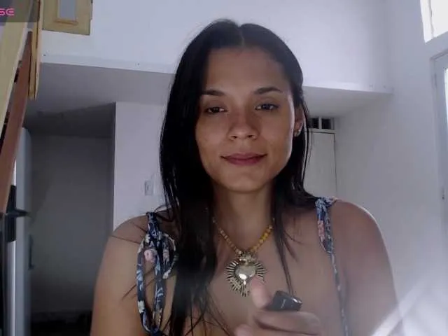 Live sex webcam photo for Kendra-018 #291521900