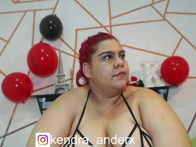 Live sex webcam photo for Kendra-live #271855043