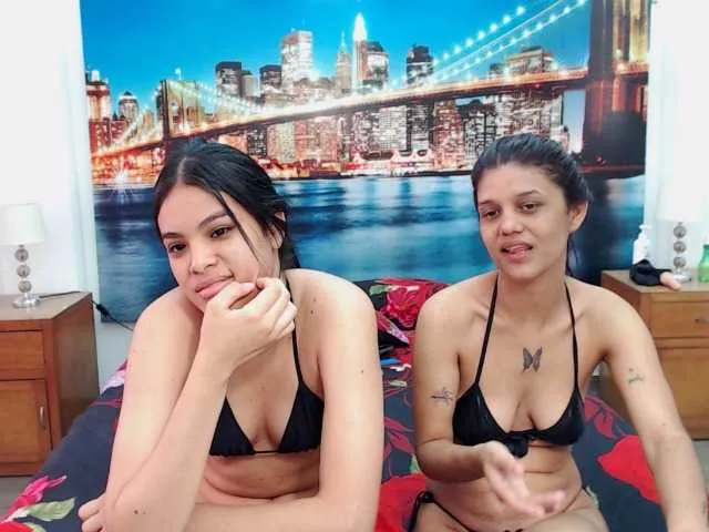 Live sex webcam photo for KendraAndMishel #290368100