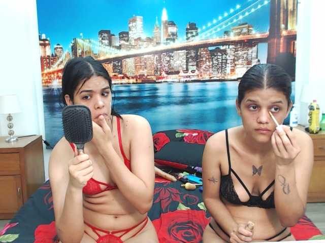 Live sex webcam photo for KendraAndMishel #290375113