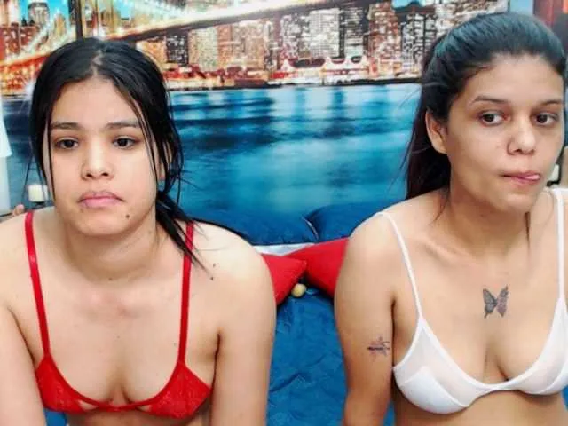 Live sex webcam photo for KendraAndMishel #291105008