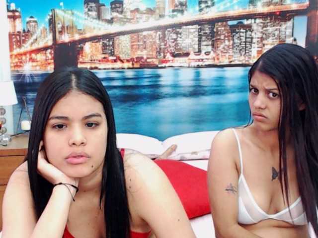 Live sex webcam photo for KendraAndMishel #291285738