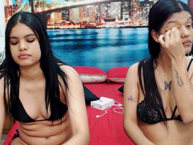 Live sex webcam photo for KendraAndMishel #291325421