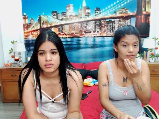 Live sex webcam photo for KendraAndMishel #291346493