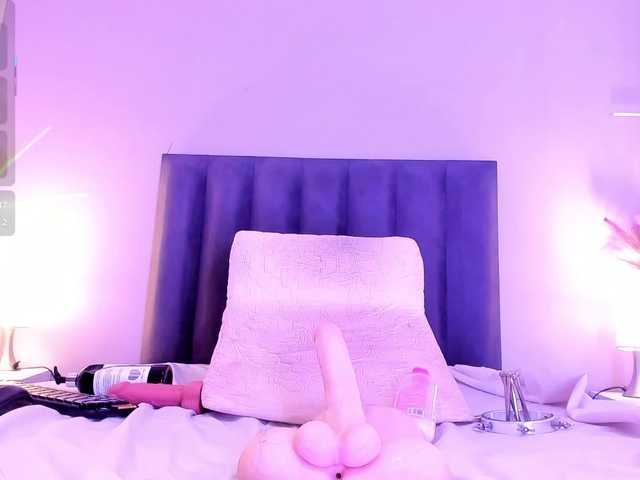 Live sex webcam photo for KendraChavezz1 #292405502