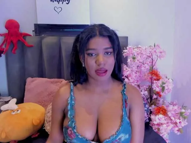 Live sex webcam photo for KendraChavezz1 #293981494