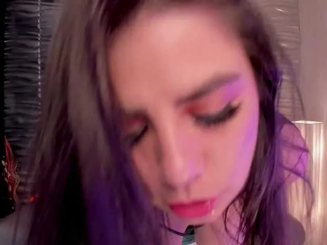 Live sex webcam photo for KendraClark #273183943