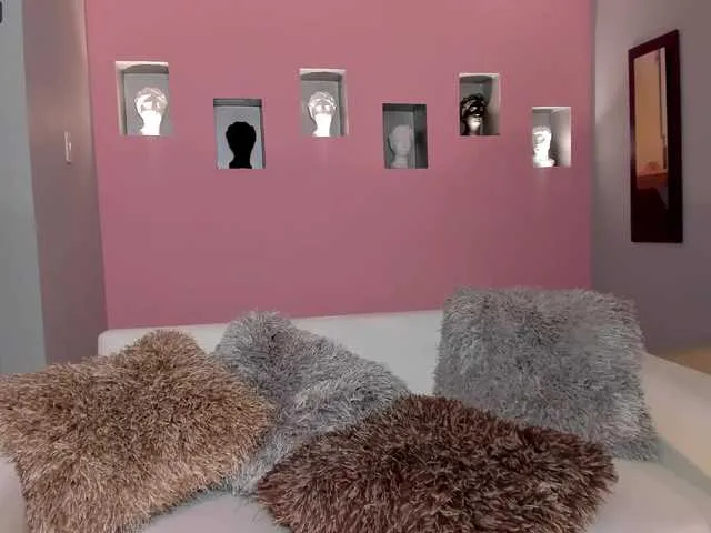 Live sex webcam photo for KendraClark #273936548