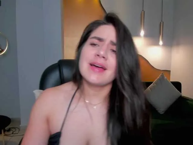 Live sex webcam photo for KendraClark #276366907