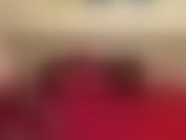 Live sex webcam photo for KendraLux #293128491