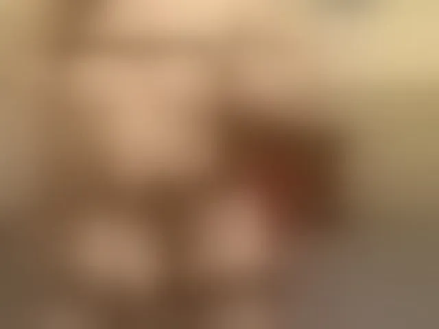 Live sex webcam photo for KendraLux #293281355