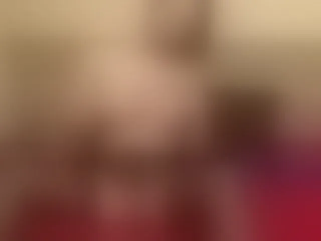 Live sex webcam photo for KendraLux #293321079