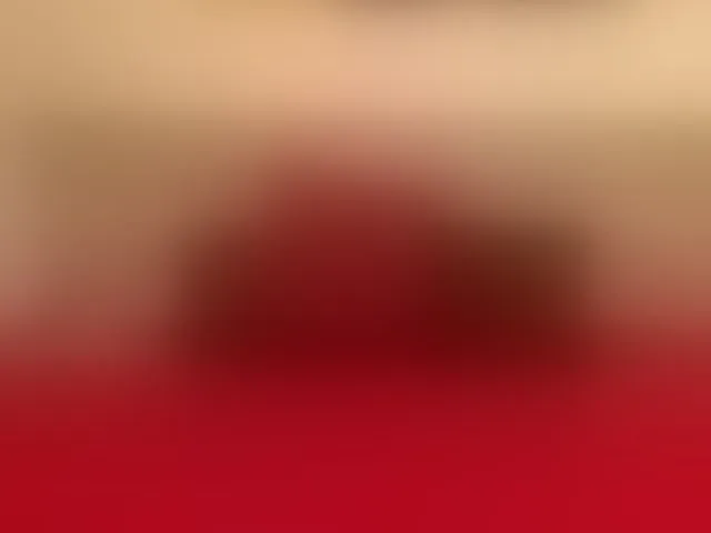 Live sex webcam photo for KendraLux #293491477
