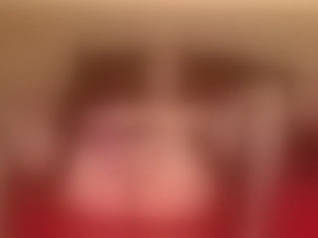 Live sex webcam photo for KendraLux #293640348
