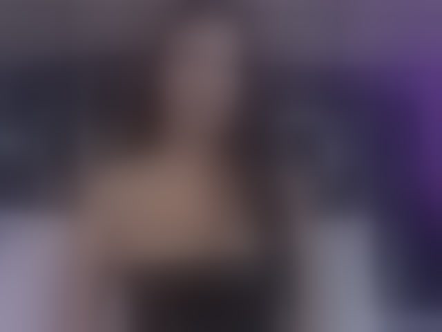 Live sex webcam photo for KendraaMax #294151020