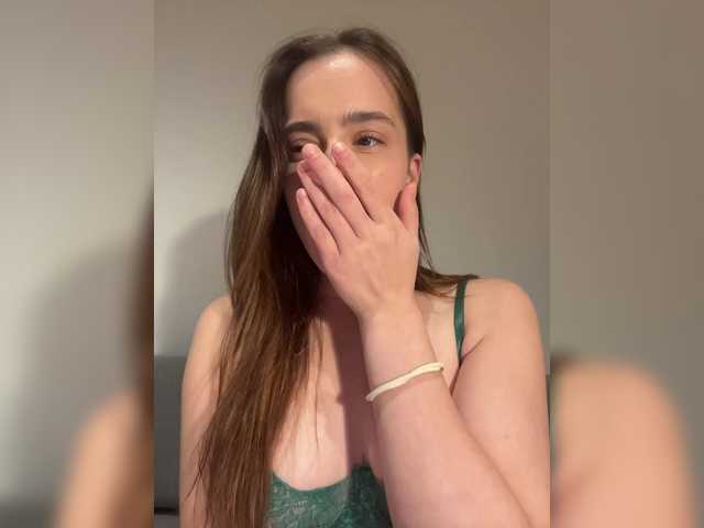 Live sex webcam photo for Kendrali #291935346