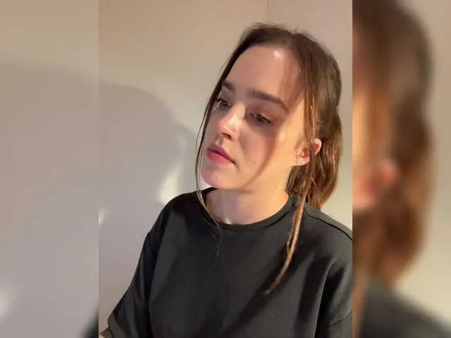 Live sex webcam photo for Kendrali #292410776