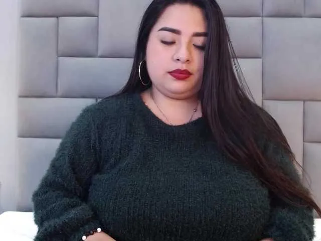 Live sex webcam photo for Kenndraa1 #272124932