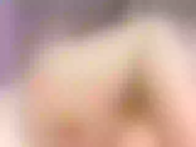 Live sex webcam photo for Kenndraa1 #272780138