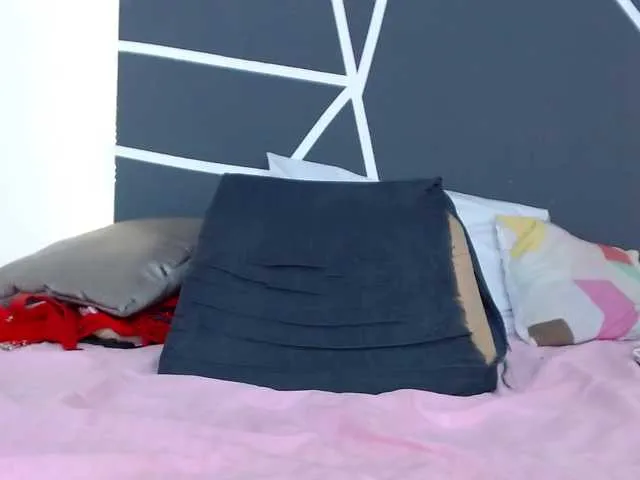 Live sex webcam photo for KennedyCoper #274466465