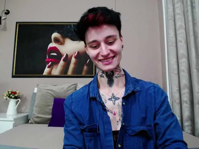 Live sex webcam photo for KennysXX #293619390