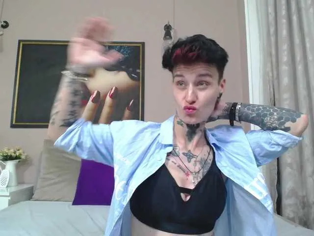 Live sex webcam photo for KennysXX #293780427