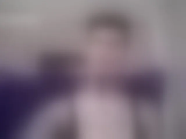 Live sex webcam photo for KennysXX #294100642