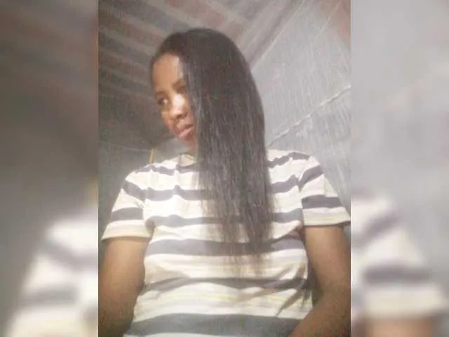 Live sex webcam photo for Kentia1 #276607187