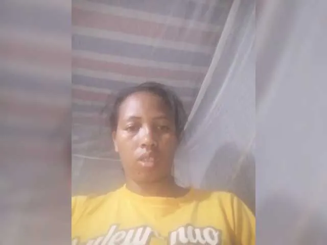 Live sex webcam photo for Kentia1 #276628725