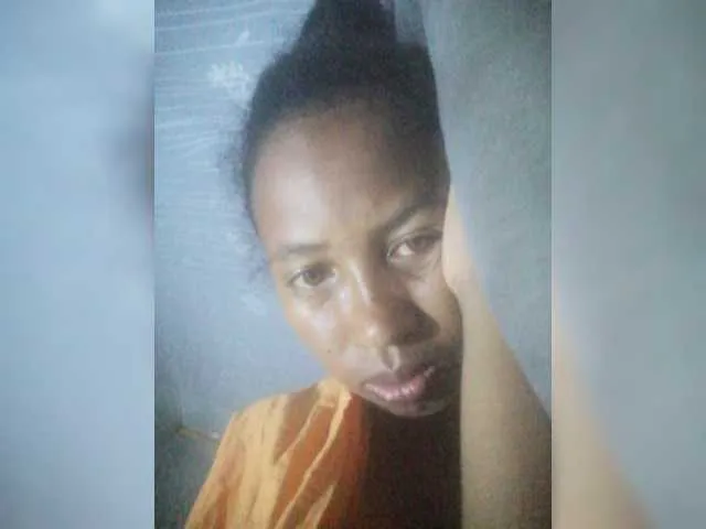 Live sex webcam photo for Kentia1 #276711490