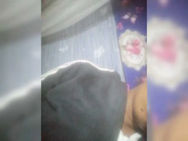 Live sex webcam photo for Kentia1 #276746506