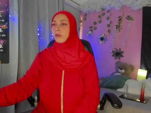 Live sex webcam photo for KenzaFadel #288084054