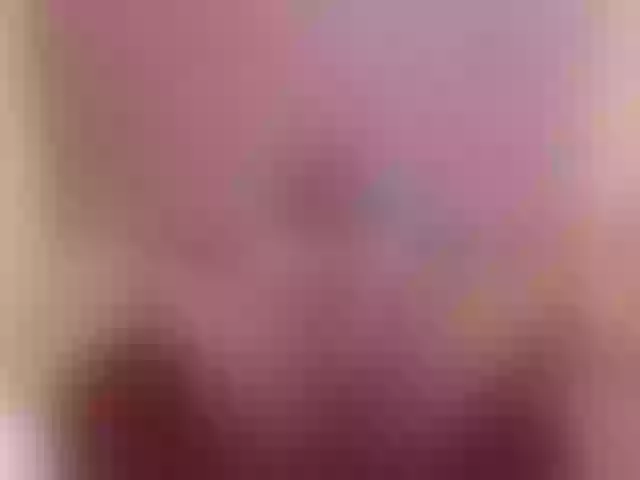 Live sex webcam photo for KenzyStone #277179836