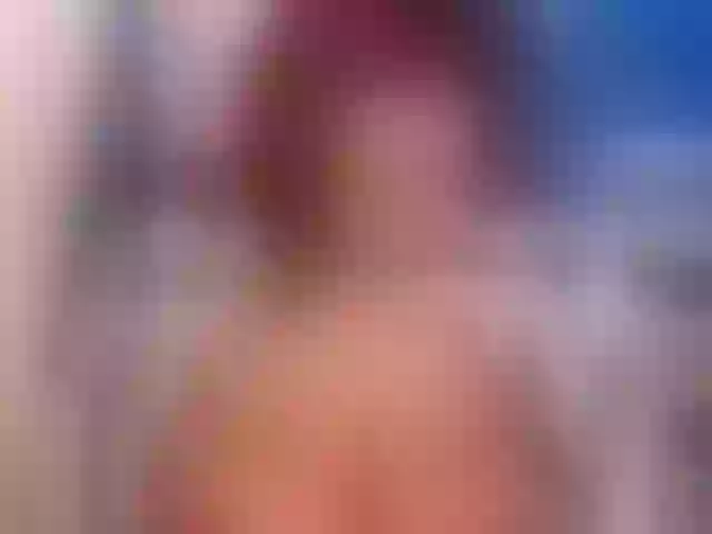 Live sex webcam photo for KenzyStone #277297894