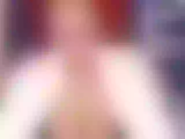 Live sex webcam photo for KenzyStone #277338757