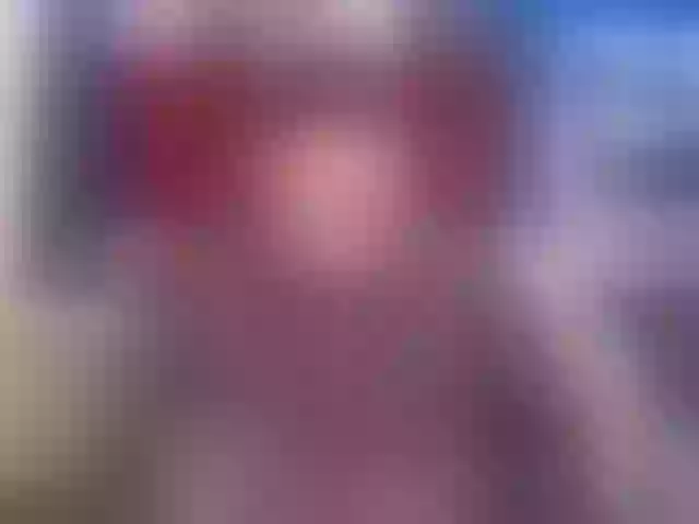 Live sex webcam photo for KenzyStone #277352643