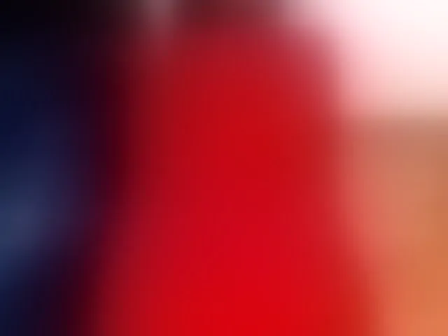 Live sex webcam photo for KenzyStone #293580112