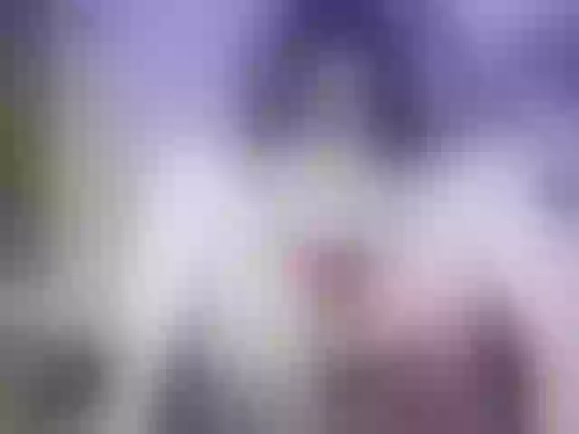 Live sex webcam photo for KerryDi #277612400