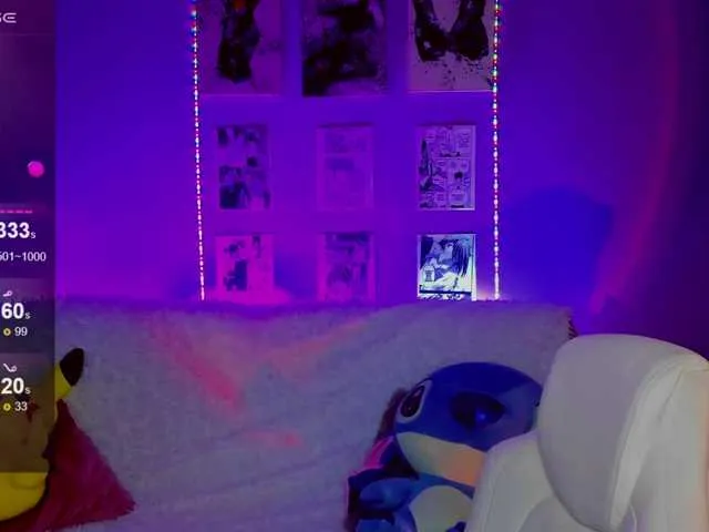 Live sex webcam photo for KerryDi #277859348