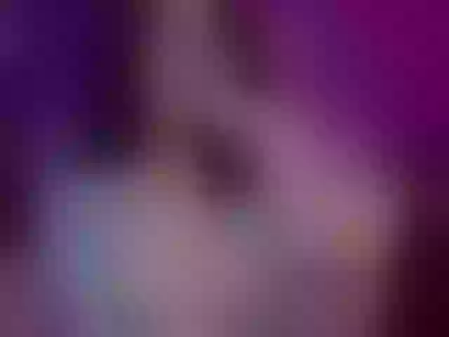 Live sex webcam photo for KerryDi #278054953