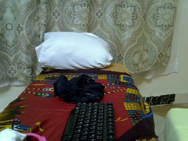 Live sex webcam photo for Kessley #275483297