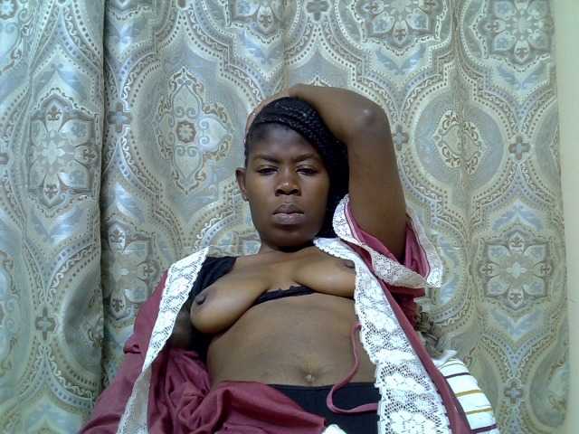 Live sex webcam photo for Kessley #275593494