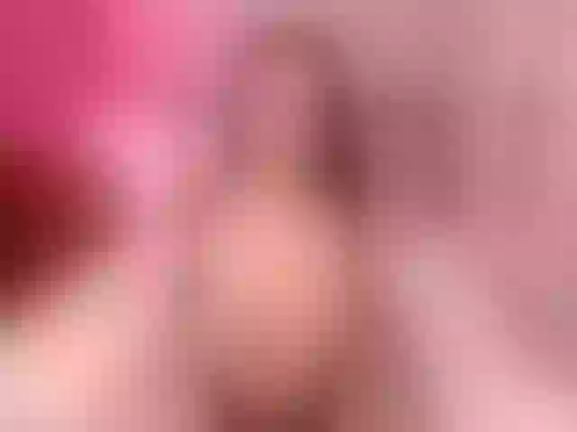 Live sex webcam photo for KessyJoo #290451767