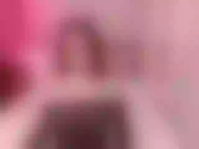 Live sex webcam photo for KessyJoo #290458298