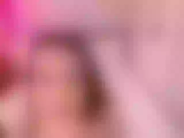 Live sex webcam photo for KessyJoo #290487384