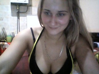 Live sex webcam photo for KetrinAzalea #180938192