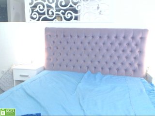 Live sex webcam photo for KetrinAzalea #182332233