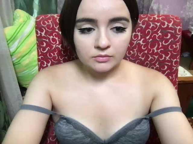 Live sex webcam photo for KetrinW #276230910